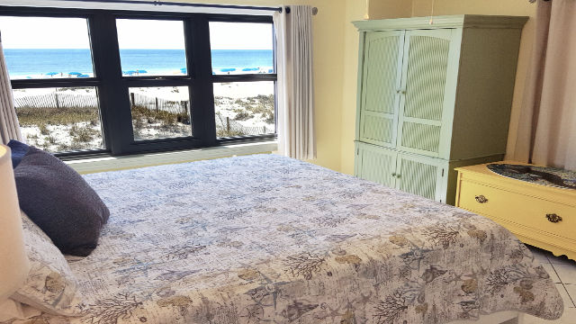 Master Bed and Beach View